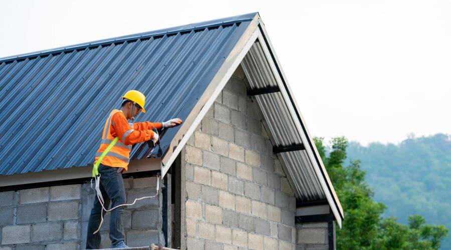 Professional New roof installation in Naugatuck, CT